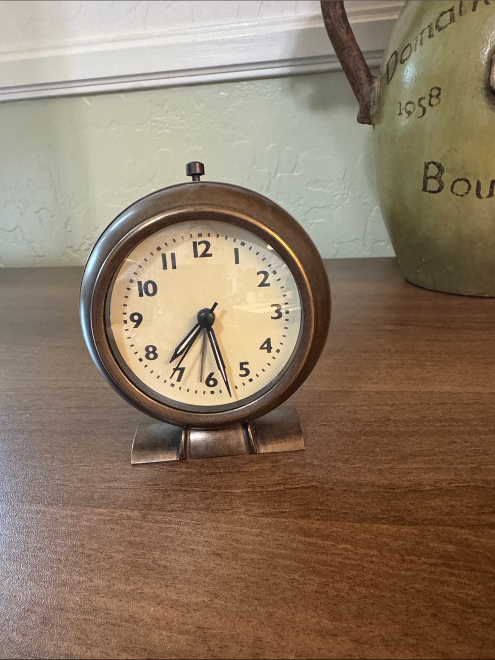 Bronze Round Table Clock - Home Wall Decor